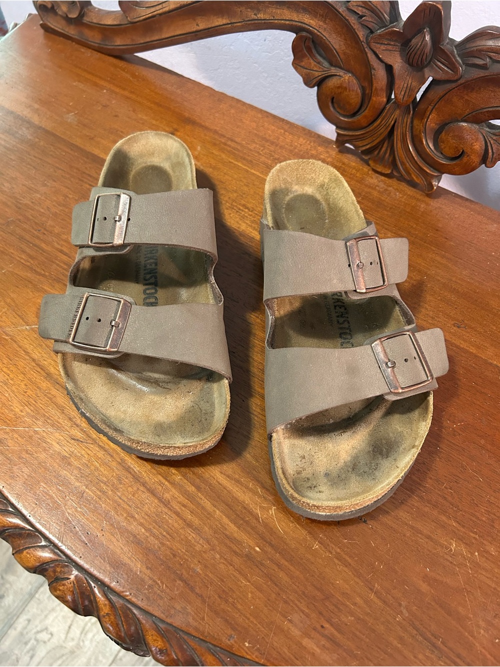 Birkenstock Arizona Mocha Slides Men’s 7 Women’s 9 Nice